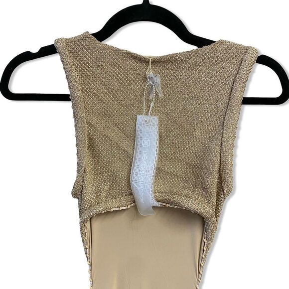 DEVON WINDSOR Maxine Dress Marigold
Gold knit metallic cut out Backless NWT S - Picture 8 of 14